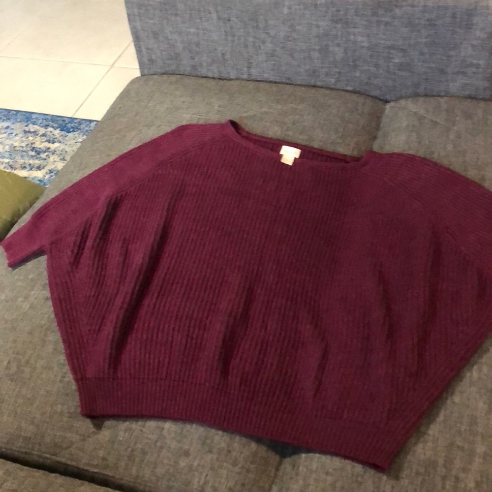 CHICOS -Slouchy Maroon/Plum Swearer shirt
